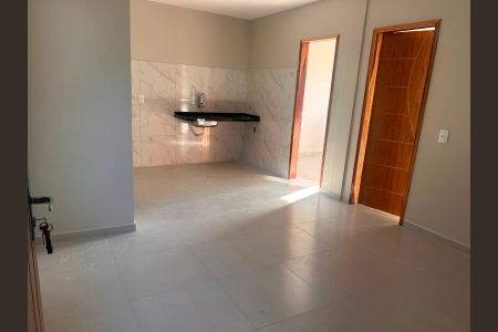 Cozinha de apartamento para alugar com 2 quartos, 50m² em Quintino Bocaiúva, Rio de Janeiro