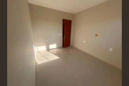 Quarto de apartamento para alugar com 2 quartos, 50m² em Quintino Bocaiúva, Rio de Janeiro