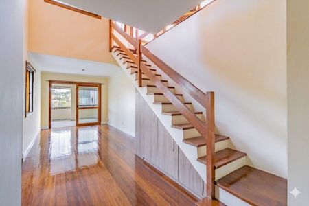 Apartamento para alugar com 3 quartos, 234m² em Tristeza, Porto Alegre