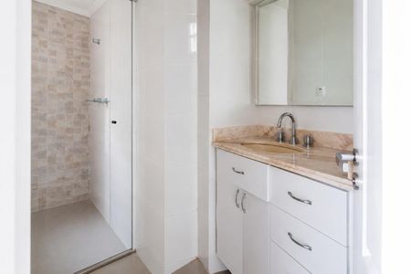 Apartamento para alugar com 234m², 3 quartos e 2 vagas Apartamento para alugar com 234m², 3 quartos e 2 vagasBanheiro 2