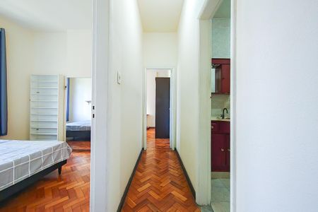 Apartamento para alugar com 82m², 2 quartos e sem vaga Apartamento para alugar com 82m², 2 quartos e sem vagaCorredor