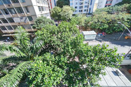 Apartamento para alugar com 82m², 2 quartos e sem vaga Apartamento para alugar com 82m², 2 quartos e sem vagaVista