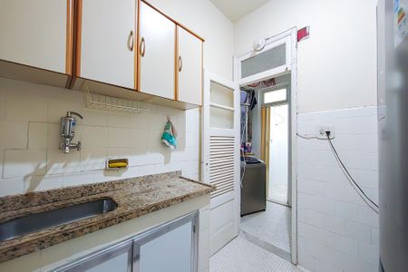 Apartamento para alugar com 82m², 2 quartos e sem vaga Apartamento para alugar com 82m², 2 quartos e sem vagaCozinha