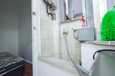 Apartamento para alugar com 82m², 2 quartos e sem vaga Apartamento para alugar com 82m², 2 quartos e sem vagaÁrea de Serviço