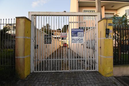 Casa de condomínio à venda com 220m², 3 quartos e 2 vagasPlaca
