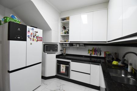 Casa de condomínio à venda com 220m², 3 quartos e 2 vagasCozinha