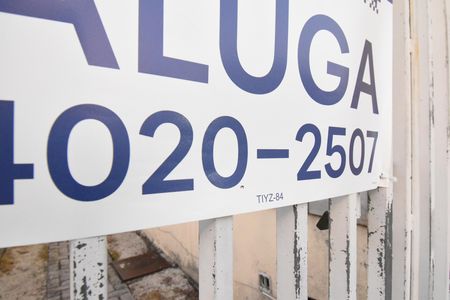 Casa de condomínio à venda com 220m², 3 quartos e 2 vagasCódigo