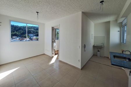 Sala de apartamento para alugar com 2 quartos, 50m² em Várzea das Mocas, São Gonçalo