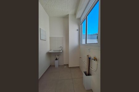 Área de Serviço de apartamento para alugar com 2 quartos, 50m² em Várzea das Mocas, São Gonçalo