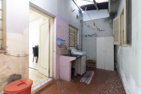 Lavanderia de casa à venda com 3 quartos, 125m² em Vila Santo Estefano, São Paulo