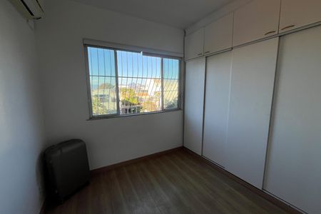 Quarto 1 de apartamento à venda com 3 quartos, 120m² em Jardim Guanabara, Rio de Janeiro