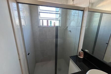 Banheiro 2 de apartamento à venda com 3 quartos, 120m² em Jardim Guanabara, Rio de Janeiro