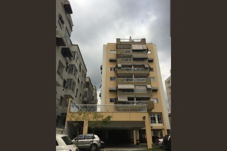 Apartamento à venda com 165m², 3 quartos e 2 vagas Apartamento à venda com 165m², 3 quartos e 2 vagasFachada