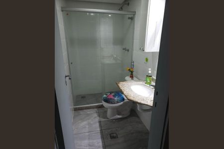 Apartamento à venda com 165m², 3 quartos e 2 vagas Apartamento à venda com 165m², 3 quartos e 2 vagasBanheiro
