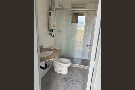 Apartamento à venda com 165m², 3 quartos e 2 vagas Apartamento à venda com 165m², 3 quartos e 2 vagasBanheiro