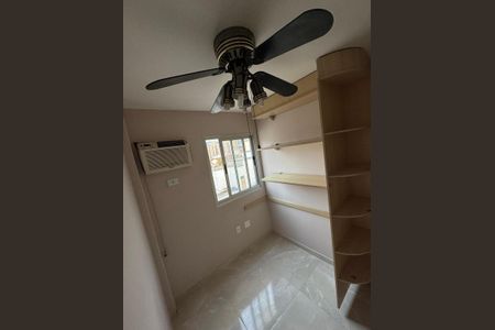 Apartamento à venda com 165m², 3 quartos e 2 vagas Apartamento à venda com 165m², 3 quartos e 2 vagasQuarto