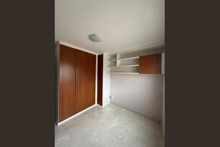 Apartamento à venda com 165m², 3 quartos e 2 vagas Apartamento à venda com 165m², 3 quartos e 2 vagasQuarto