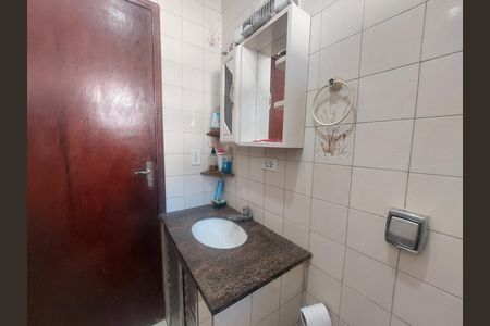Casa para alugar com 117m², 2 quartos e 4 vagas Casa para alugar com 117m², 2 quartos e 4 vagasBanheiro