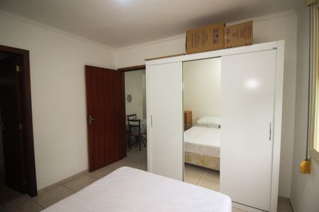 Quarto Suíte de apartamento para alugar com 1 quarto, 54m² em Partenon, Porto Alegre