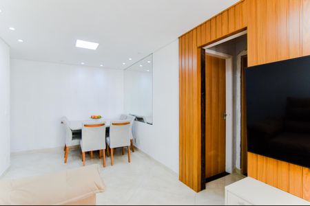 Apartamento à venda com 64m², 2 quartos e 1 vagaSala