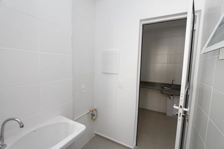 Apartamento para alugar com 68m², 3 quartos e 1 vagaÁrea de Serviço
