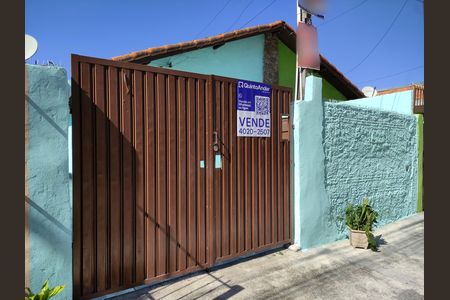 Fachada de casa à venda com 2 quartos, 125m² em Rio Pequeno, São Paulo