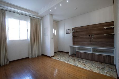Casa à venda com 3 quartos, 115m² em Vila Mariana, São Paulo
