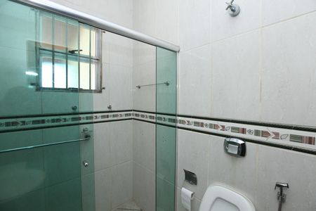 Casa para alugar com 500m², 2 quartos e 2 vagas