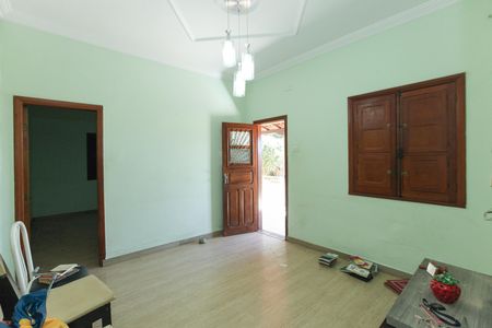Casa para alugar com 2 quartos, 500m² em Miramar (barreiro), Belo Horizonte