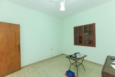 Casa para alugar com 500m², 2 quartos e 2 vagas