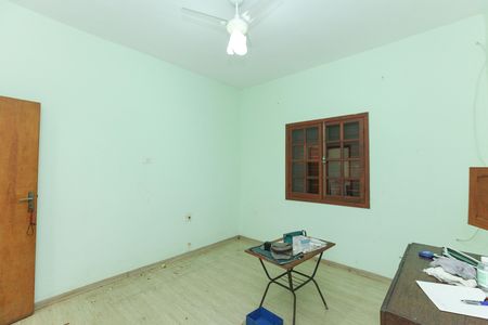 Casa para alugar com 500m², 2 quartos e 2 vagas