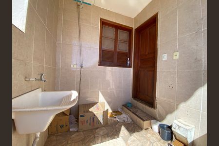 Casa para alugar com 500m², 2 quartos e 2 vagas