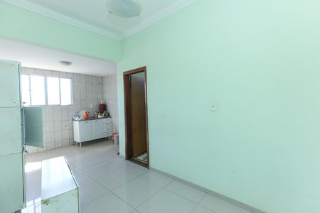 Casa para alugar com 500m², 2 quartos e 2 vagas