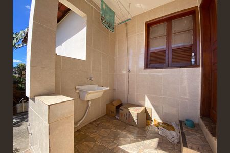 Casa para alugar com 2 quartos, 500m² em Miramar (barreiro), Belo Horizonte