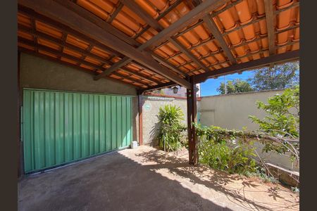 Casa para alugar com 500m², 2 quartos e 2 vagas