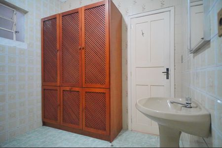 Casa para alugar com 120m², 2 quartos e 1 vagaBanheiro