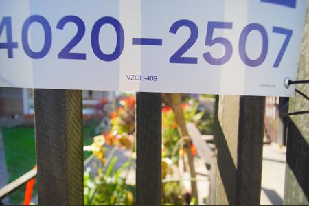 Casa para alugar com 120m², 2 quartos e 1 vagaVZOE-409
