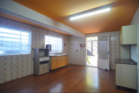 Casa para alugar com 120m², 2 quartos e 1 vagaCozinha