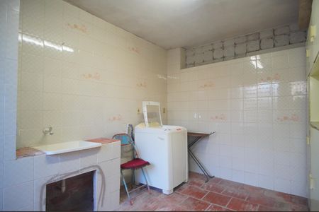 Casa para alugar com 120m², 2 quartos e 1 vagaÁrea de Serviço