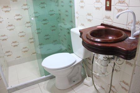 Casa de condomínio para alugar com 160m², 3 quartos e sem vaga