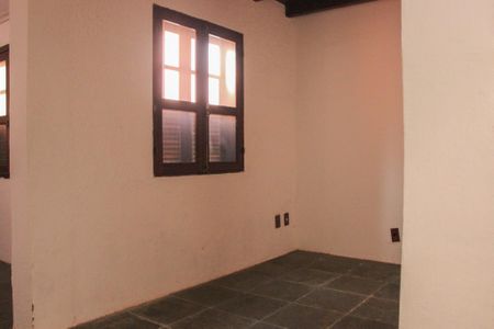 Casa de condomínio para alugar com 160m², 3 quartos e sem vaga