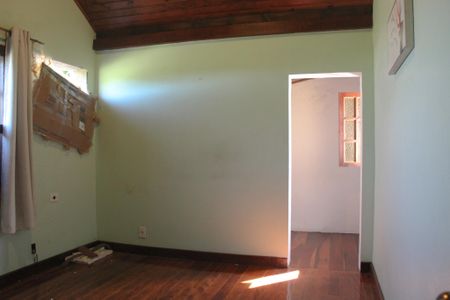 Casa de condomínio para alugar com 160m², 3 quartos e sem vaga