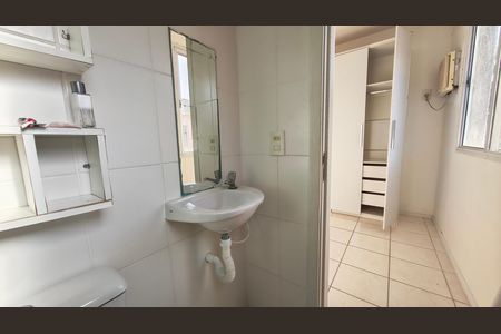 Casa de condomínio para alugar com 77m², 3 quartos e 2 vagas