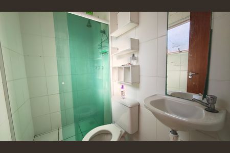 Casa de condomínio para alugar com 77m², 3 quartos e 2 vagas