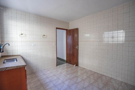 Casa para alugar com 0m², 2 quartos e sem vagaCozinha 