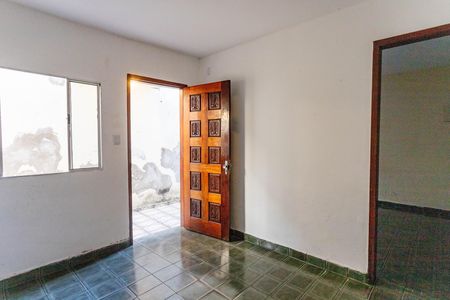 Casa para alugar com 2 quartos, 0m² em Jardim Miriam, São Paulo