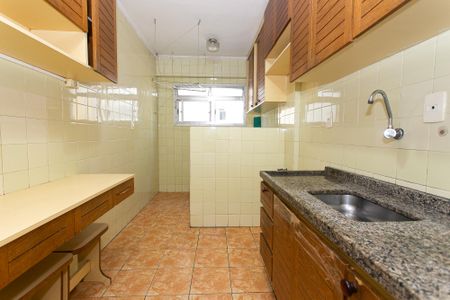 Apartamento à venda com 57m², 2 quartos e 1 vaga Apartamento à venda com 57m², 2 quartos e 1 vagaCozinha
