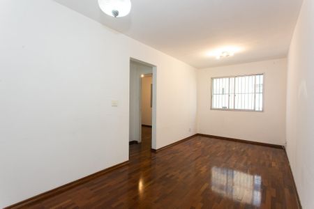 Apartamento à venda com 57m², 2 quartos e 1 vaga Apartamento à venda com 57m², 2 quartos e 1 vagaSala