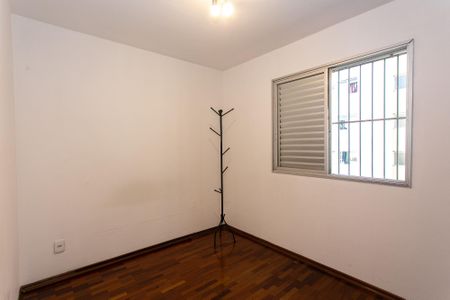 Apartamento à venda com 57m², 2 quartos e 1 vaga Apartamento à venda com 57m², 2 quartos e 1 vagaQuarto 2