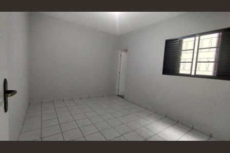 Casa à venda com 4 quartos, 125m² em Jardim das Tulipas, Jundiaí